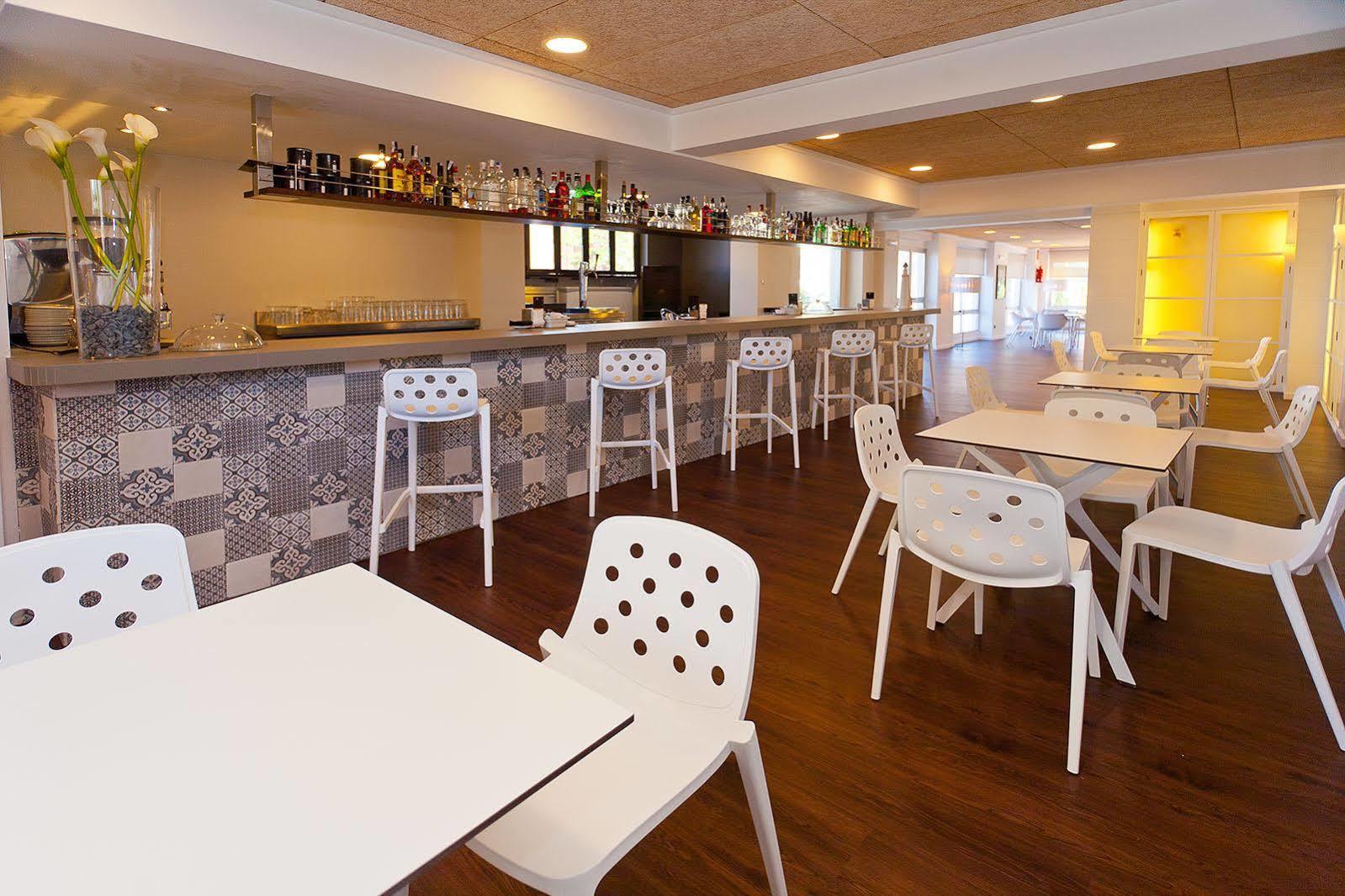 Gandia Playa Hotel Bagian luar foto