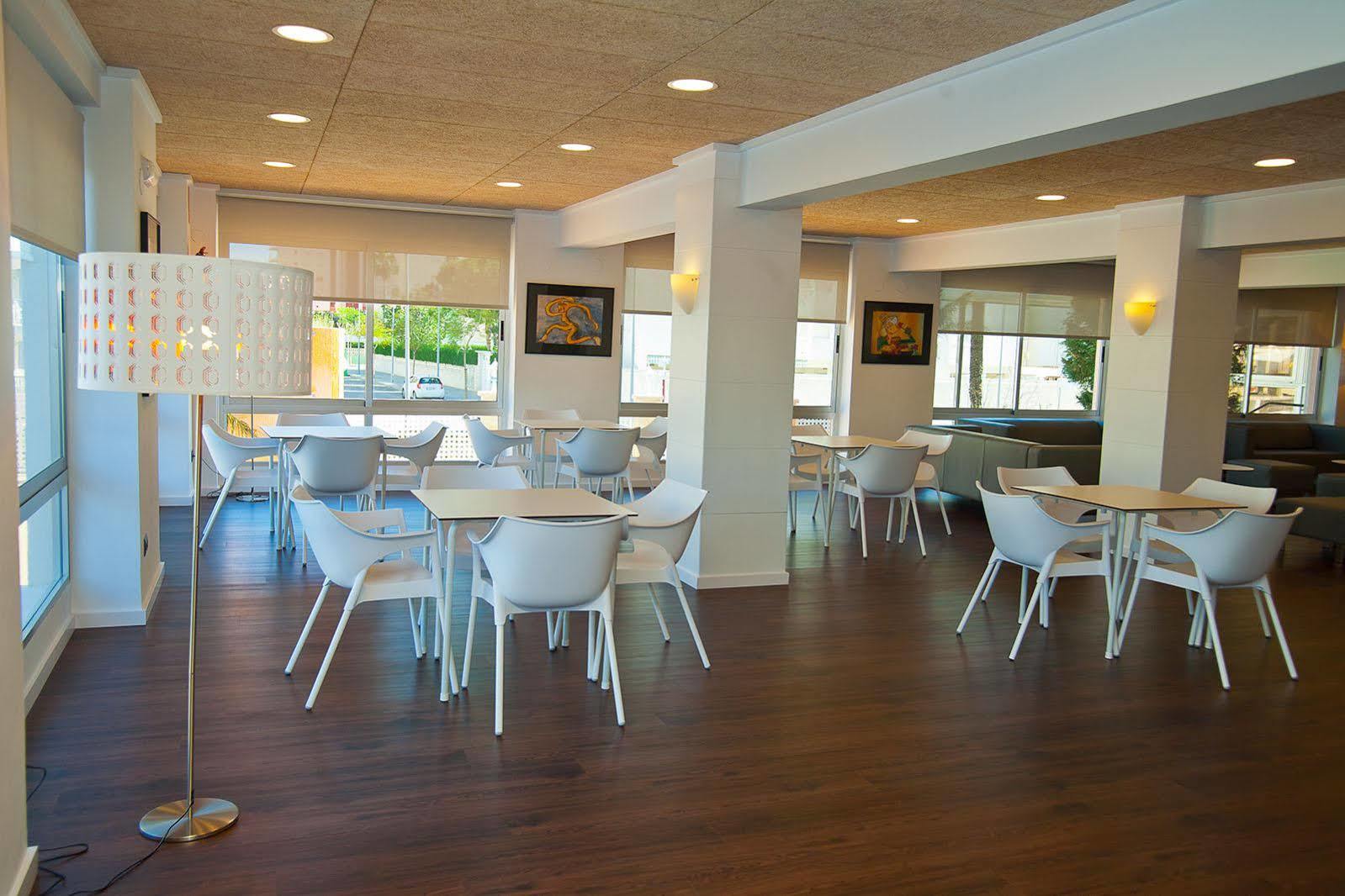 Gandia Playa Hotel Bagian luar foto
